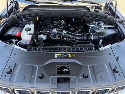 2025 Jeep Grand Cherokee Laredo 4x4