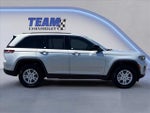 2025 Jeep Grand Cherokee Laredo 4x4