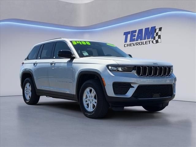 2025 Jeep Grand Cherokee Laredo 4x4