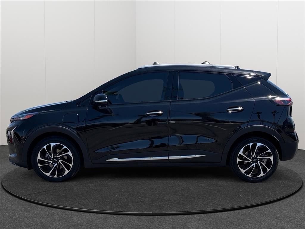 Used 2022 Chevrolet Bolt EUV Premier with VIN 1G1FZ6S03N4121257 for sale in Las Vegas, NV