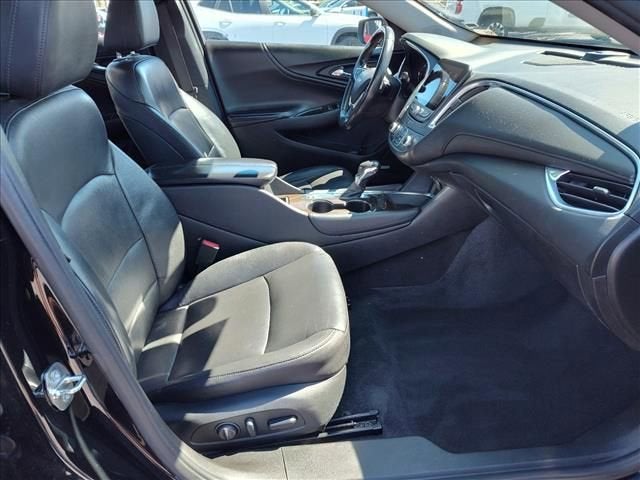 2022 Chevrolet Malibu Premier