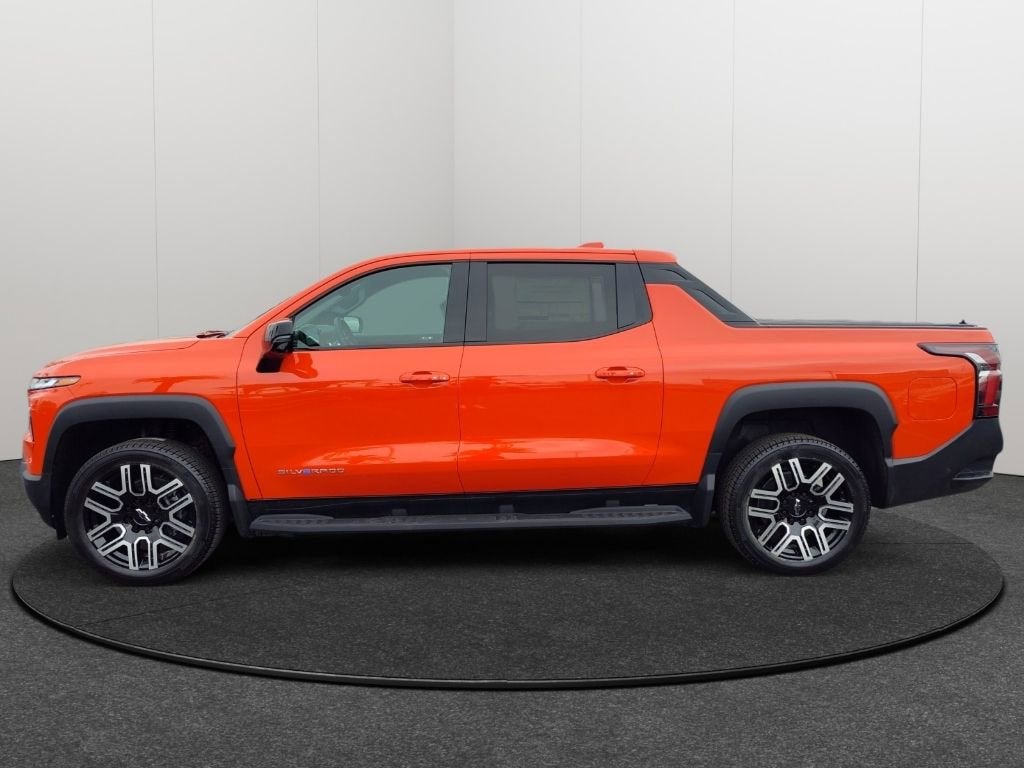 2026 Chevrolet Silverado EV LT - Max Range
