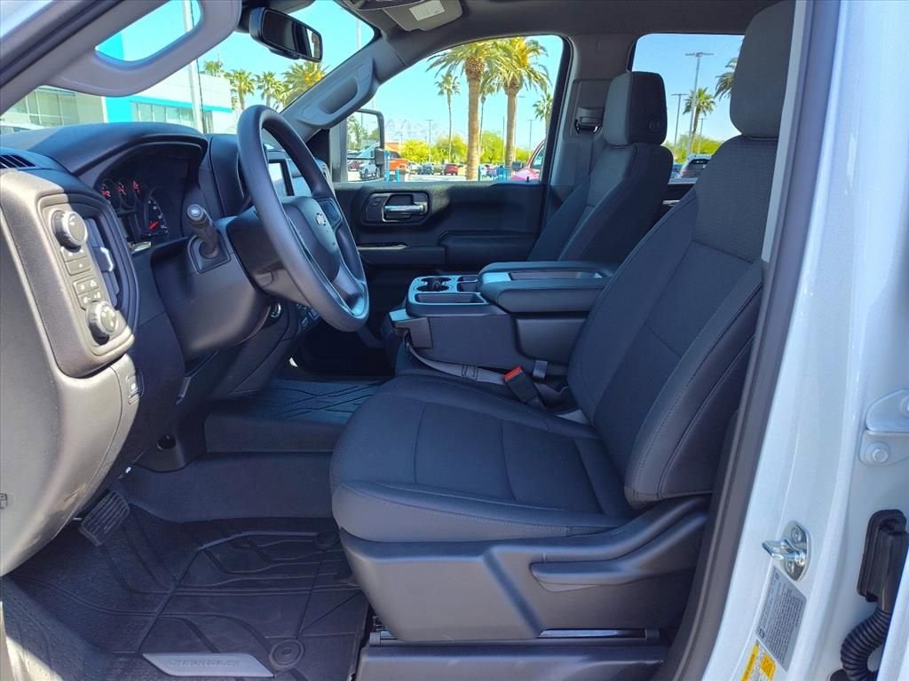 2026 Chevrolet Silverado 3500 HD WT DRW