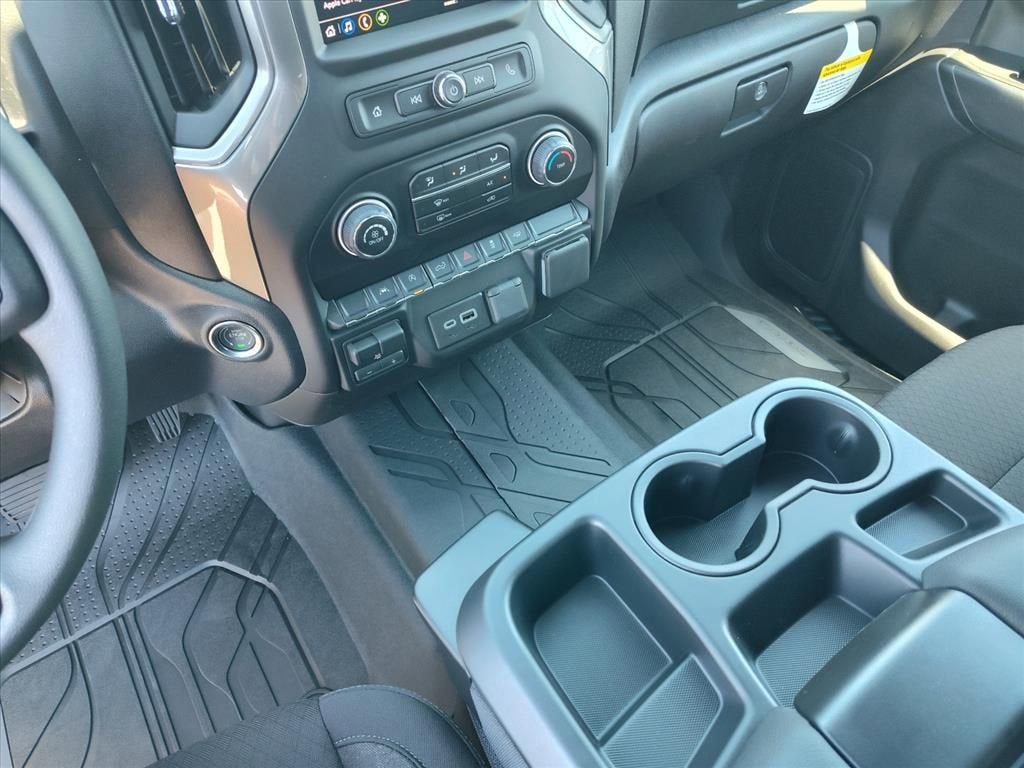 2026 Chevrolet Silverado 1500 Custom - Photo 13