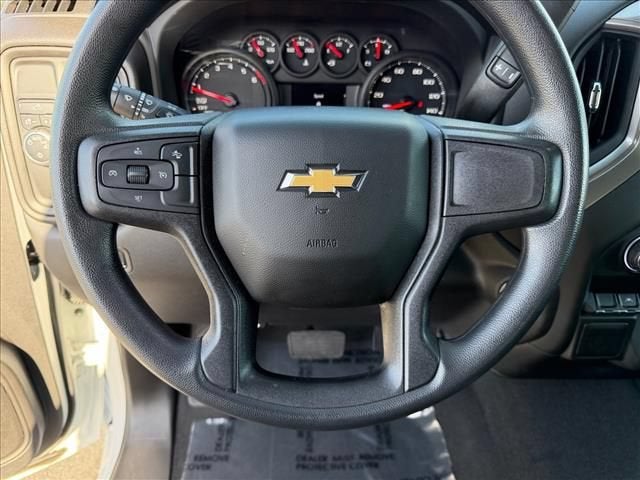 2025 Chevrolet Silverado 1500 Custom - Photo 17