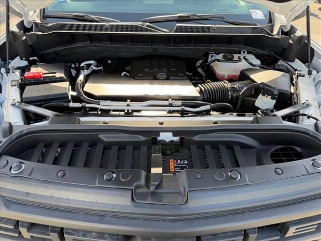 2025 Chevrolet Silverado 1500 Custom - Photo 25