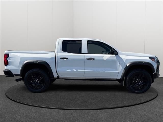 2023 Chevrolet Colorado Trail Boss - Photo 4