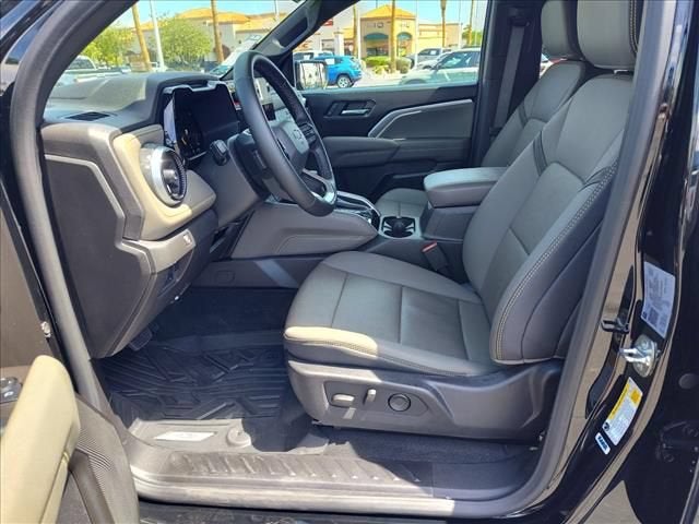 2025 Chevrolet Colorado ZR2 - Photo 6