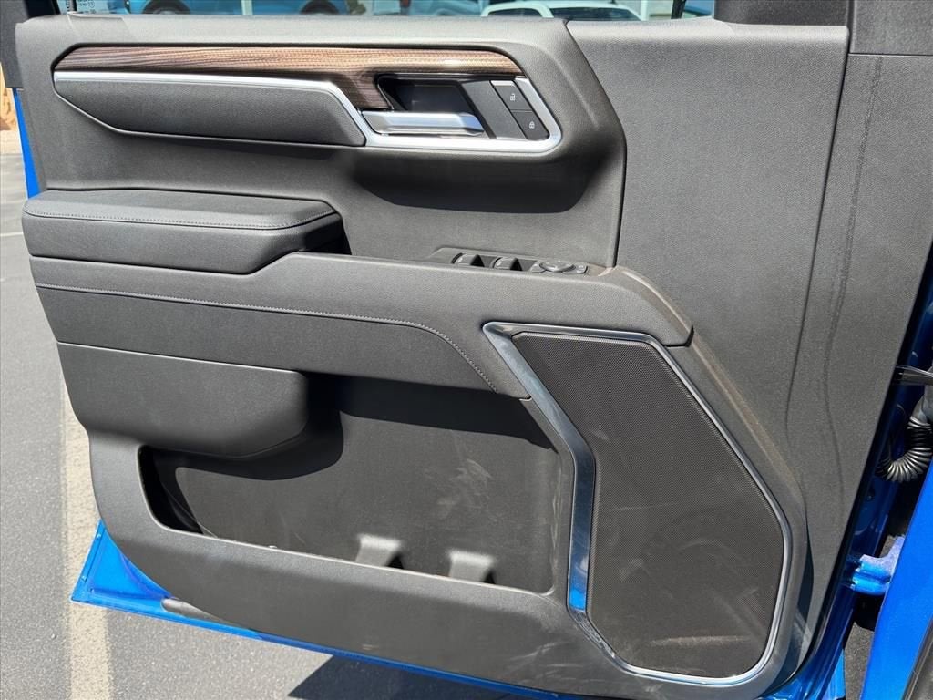 2026 Chevrolet Silverado 1500 LT - Photo 9