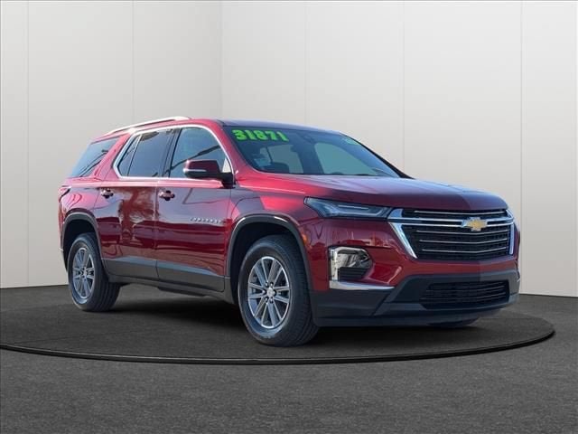 2023 Chevrolet Traverse LT Cloth