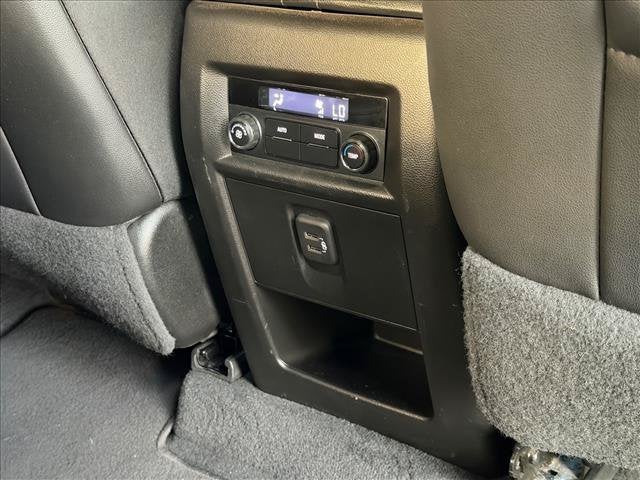 2023 Chevrolet Traverse 3LT - Photo 12