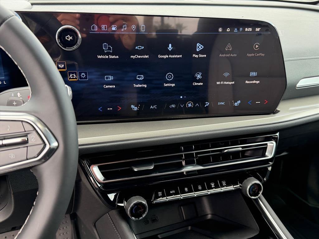 2027 Chevrolet Traverse LT - Photo 11