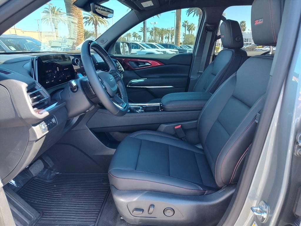 2026 Chevrolet Traverse Z71 - Photo 5