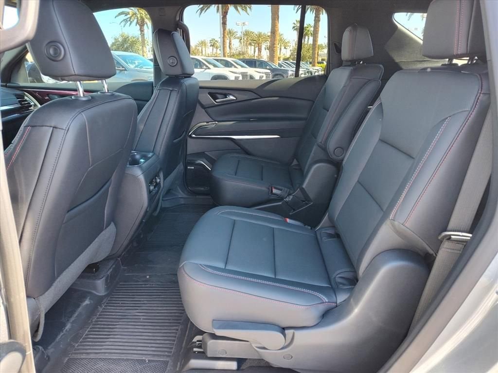 2026 Chevrolet Traverse Z71 - Photo 6