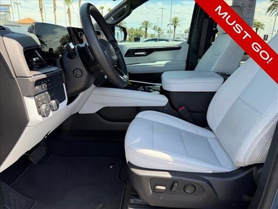 2025 Chevrolet Suburban Premier