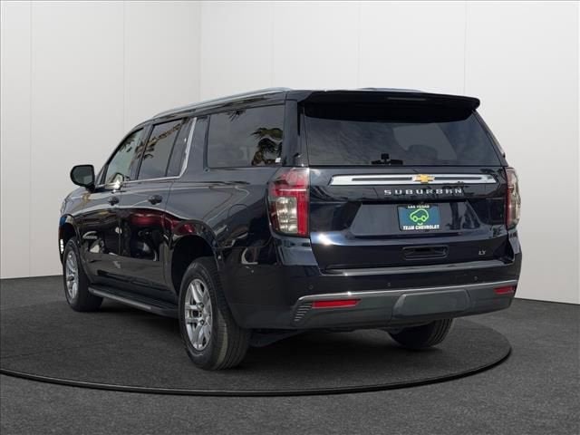 2024 Chevrolet Suburban LT