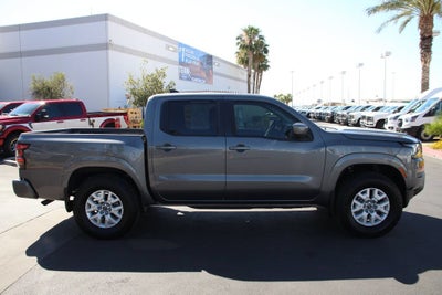 2022 Nissan Frontier Crew Cab SV 4x4