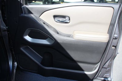 2022 Nissan Frontier Crew Cab SV 4x4