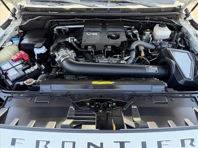 2022 Nissan Frontier Crew Cab SV 4x4