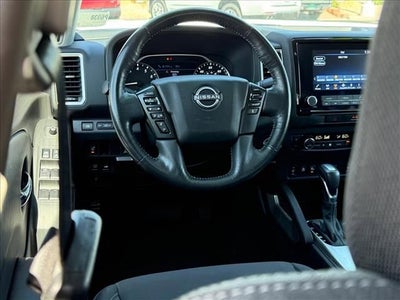 2022 Nissan Frontier Crew Cab SV 4x4