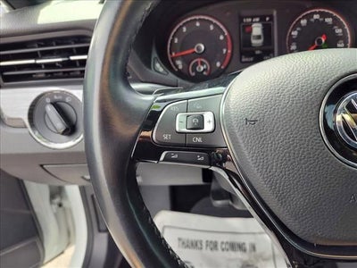 2021 Volkswagen Passat 2.0T R-Line