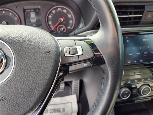 2021 Volkswagen Passat 2.0T R-Line