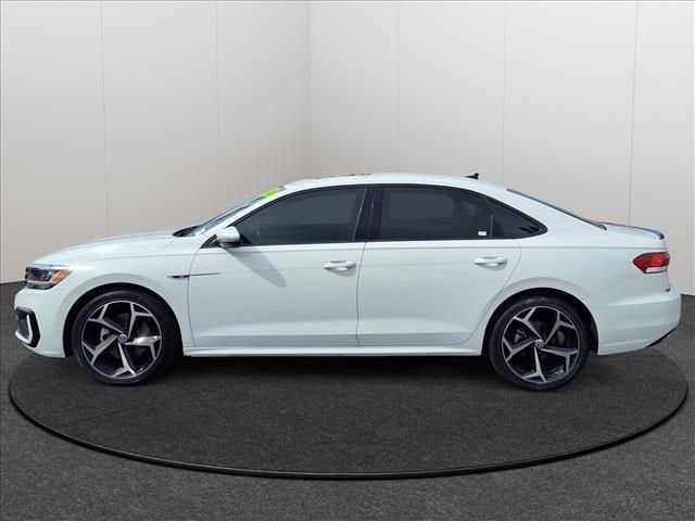 2021 Volkswagen Passat 2.0T R-Line