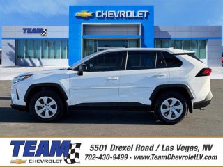 2025 Toyota RAV4 LE