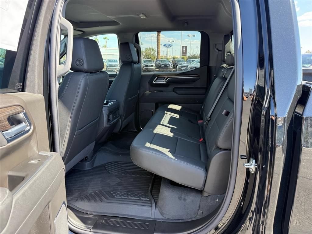 2026 Chevrolet Silverado 1500 LT Trail Boss - Photo 6