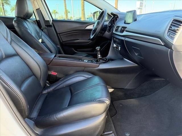 2018 Mazda Mazda3 Hatchback Touring