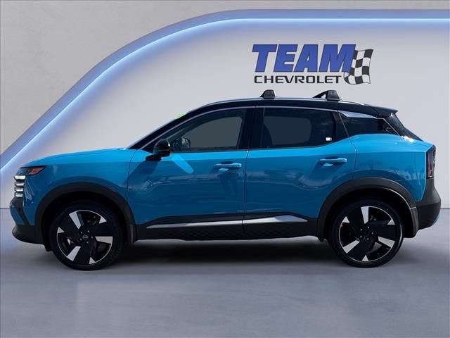 2025 Nissan Kicks SR FWD