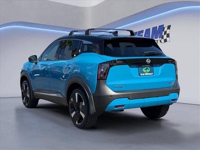 2025 Nissan Kicks SR FWD