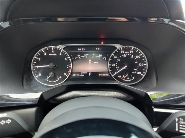 2023 Nissan Pathfinder SL FWD