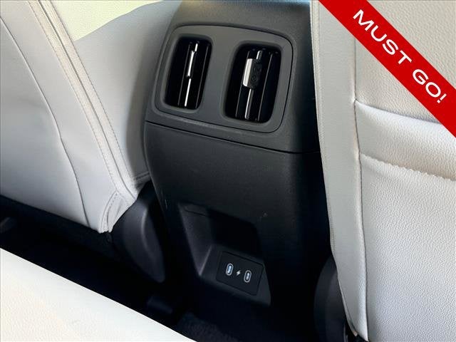 2025 Hyundai Santa Cruz SEL Activity