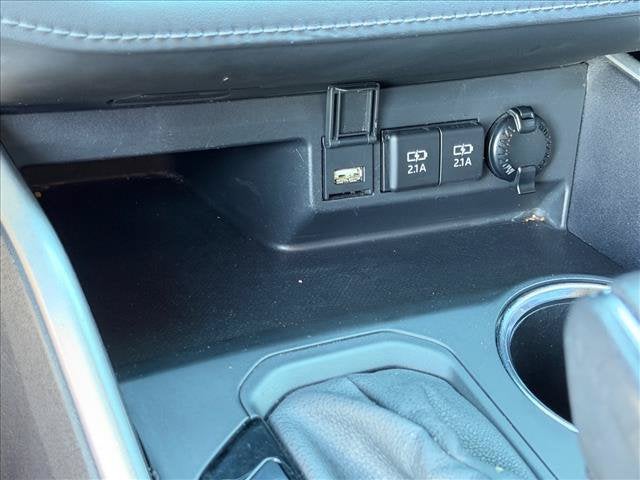 2021 Toyota Highlander LE - Photo 23