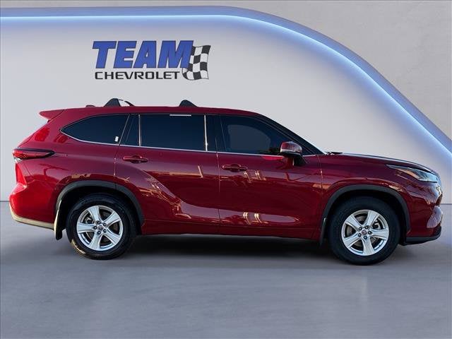 2021 Toyota Highlander LE