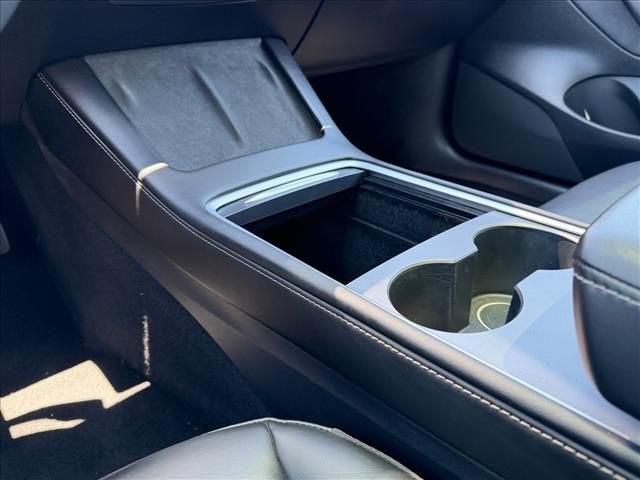 2023 Tesla Model 3 RWD