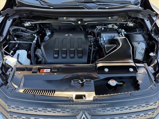 2025 Mitsubishi Eclipse Cross LE