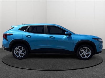2025 Chevrolet Trax LS