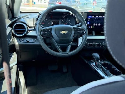 2025 Chevrolet Trax LS