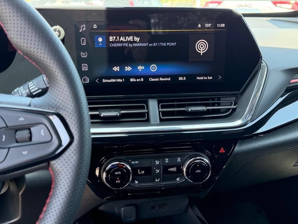 2026 Chevrolet Trax RS - Photo 11