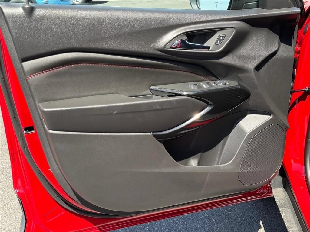 2026 Chevrolet Trax RS - Photo 9